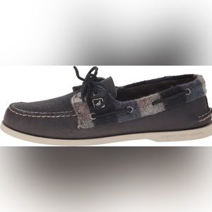 Sperry Top Sider Boat Shoe in Black Plaid
